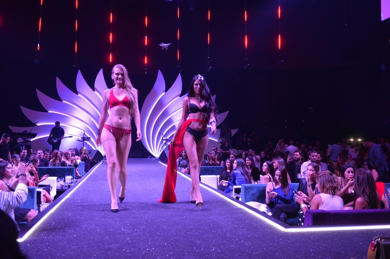 Marie France Fashion Show SS18 Part1