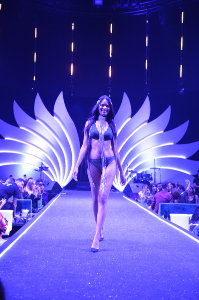 Marie France Fashion Show SS18 Part1