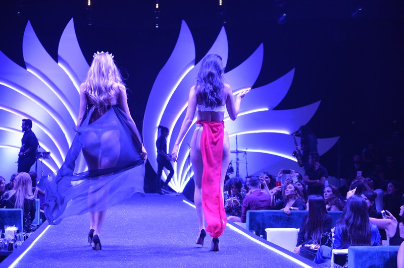 Marie France Fashion Show SS18 Part1