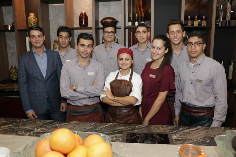 The Michelin star Chef returns to ROJO