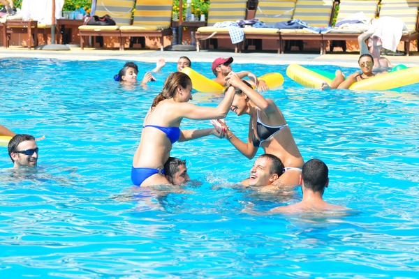 Bungee Jumping At Mocean
