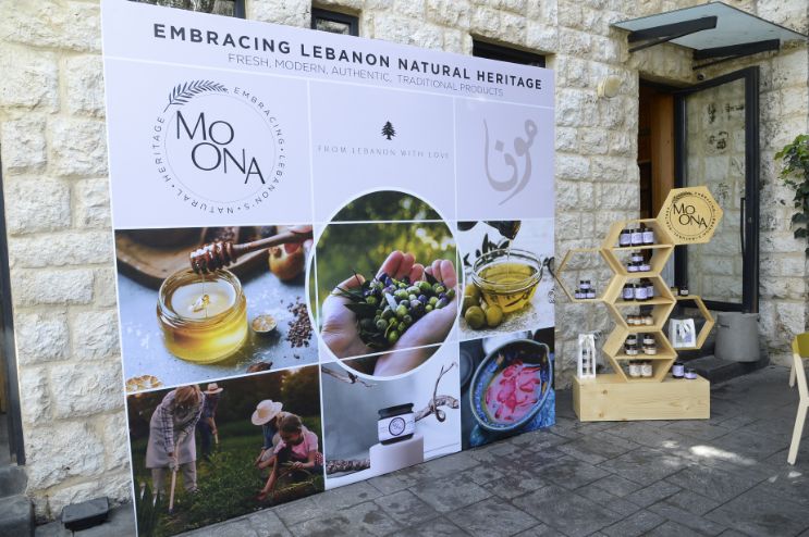 Bee The Queen mother's day celebration at Mon Maki a Moi
