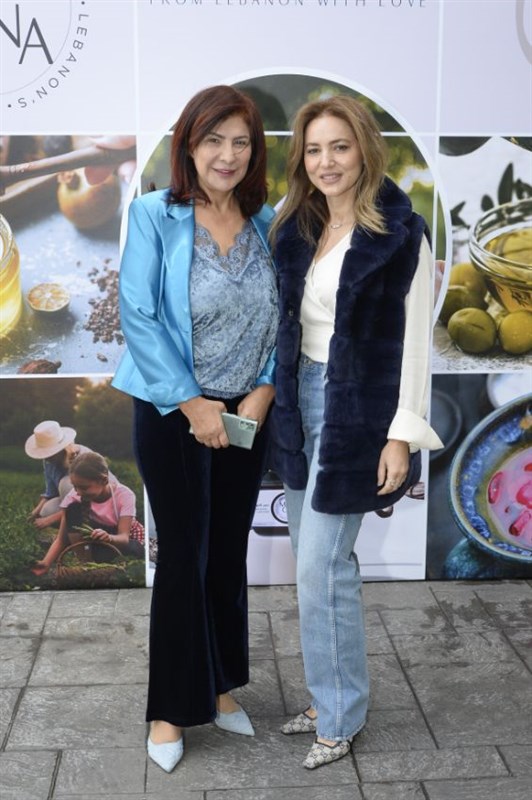 Bee The Queen mother's day celebration at Mon Maki a Moi