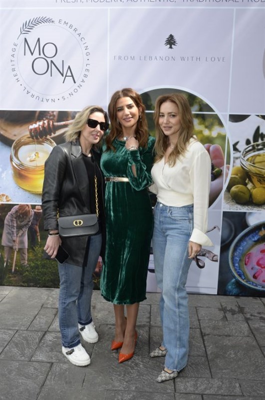 Bee The Queen mother's day celebration at Mon Maki a Moi