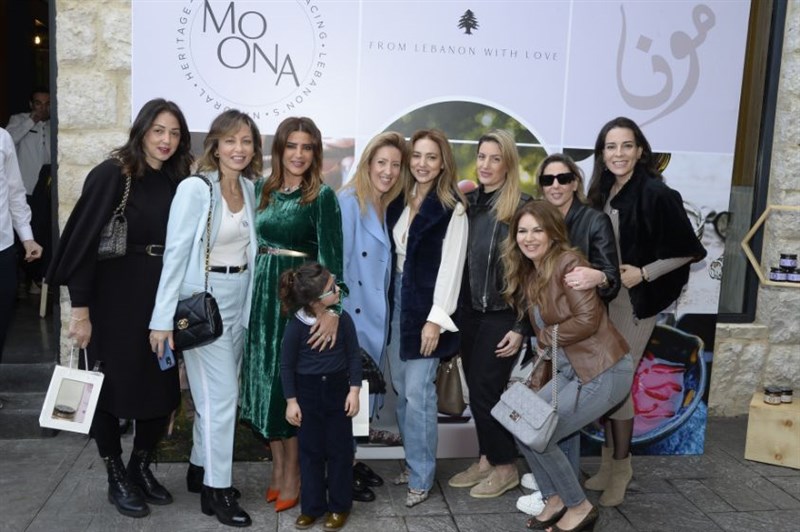 Bee The Queen mother's day celebration at Mon Maki a Moi