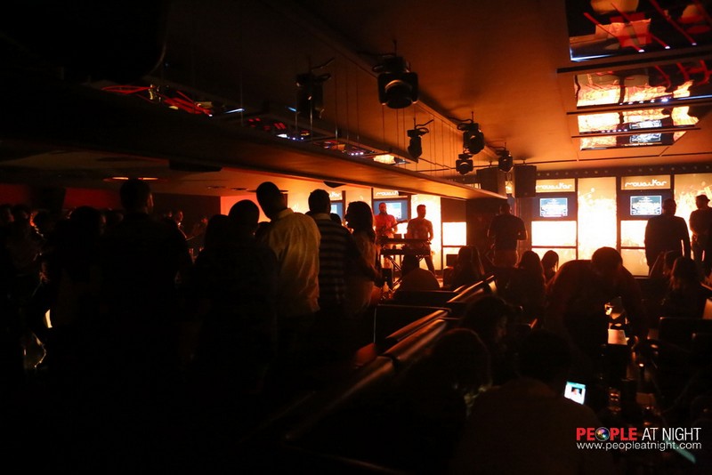 Live Performance at Mousikar Lounge & Music Bar