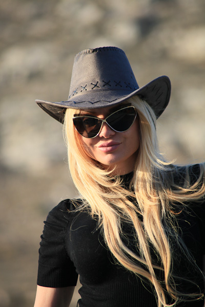 Myriam Klink Kfardebian Photoshoot 