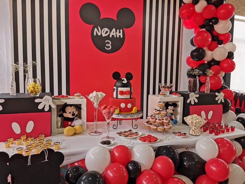 Noah's Birthday Setup Decoration