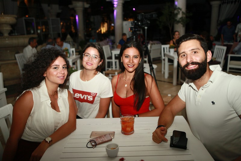 Open Mic at Amethyste