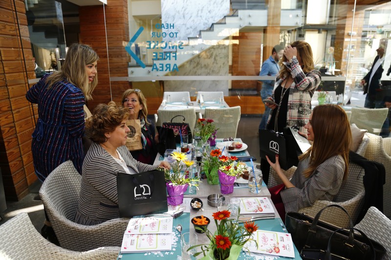 Outdoor Restaurant Honouring Mothers