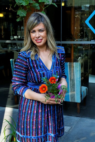 Outdoor Restaurant Honouring Mothers