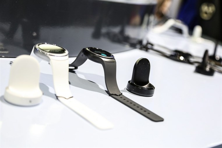 Samsung Gear S2 at Mike Sport