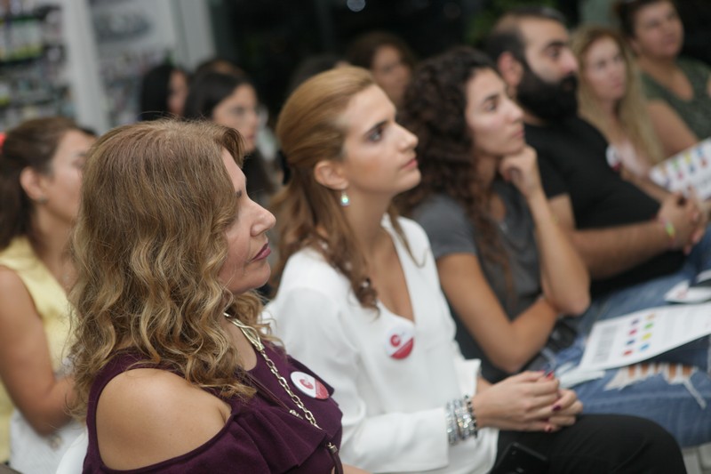 Professional Volunteer Training with DiaLeb & Pharmapoint