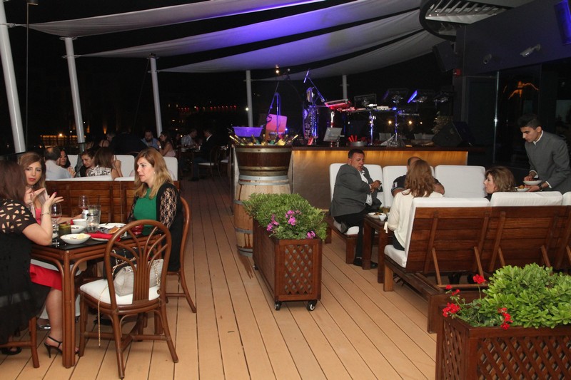 Dinner at Pier78 Rooftop at Kempinski Summerland