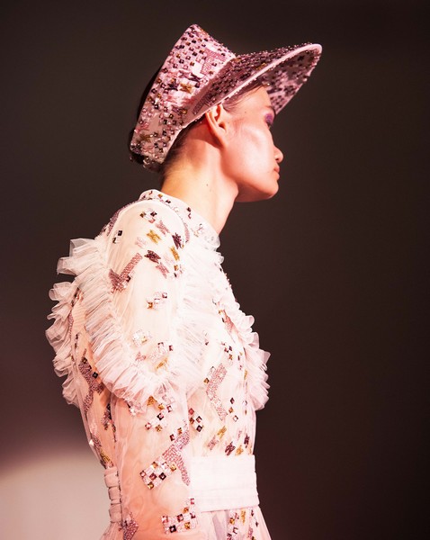 Rami Kadi FW19 Couture Collection Ometeo