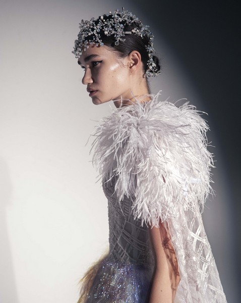 Rami Kadi FW19 Couture Collection Ometeo