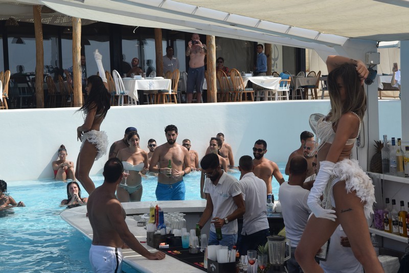 Broadway Pool Party at Riviera