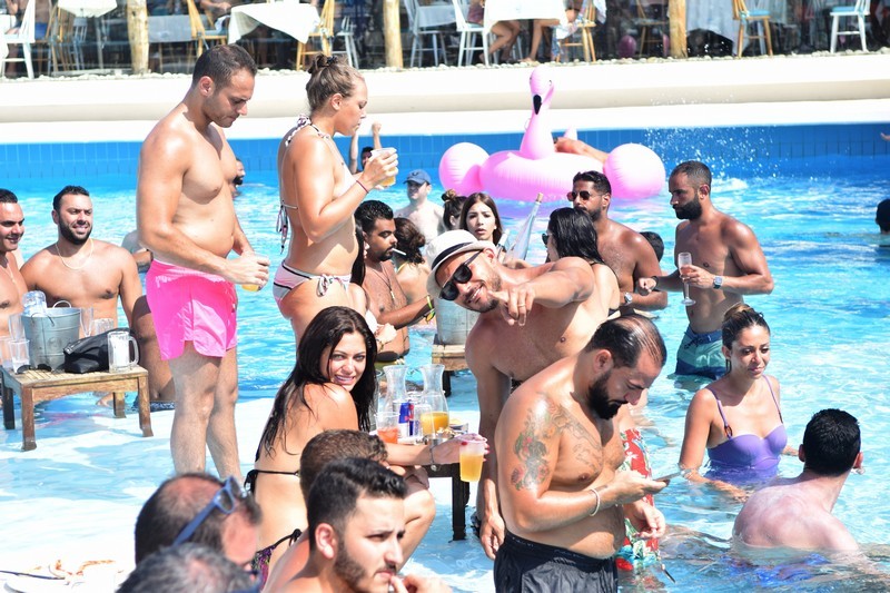 Broadway Pool Party at Riviera