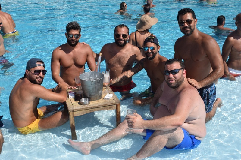 Cocktail Sunday at Riviera