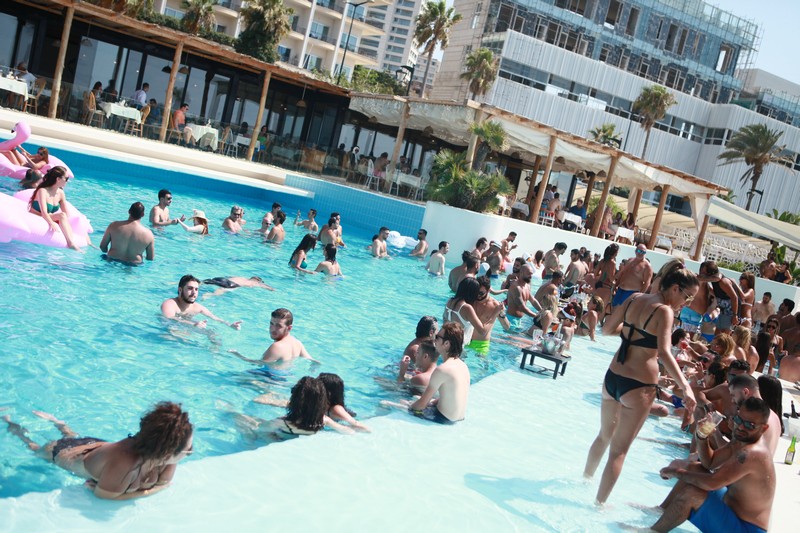 Cocktail Sunday at Riviera
