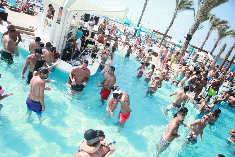 Cocktail Sunday at Riviera