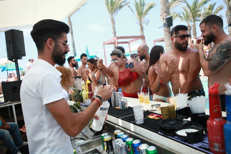 Cocktail Sunday at Riviera