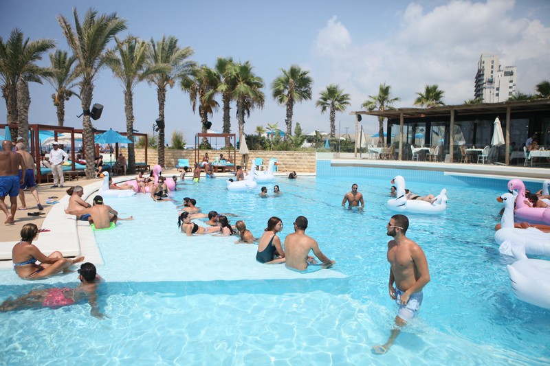 Riviera Hotel House Party