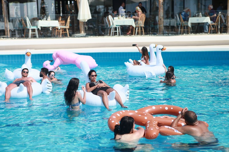 Riviera Hotel House Party