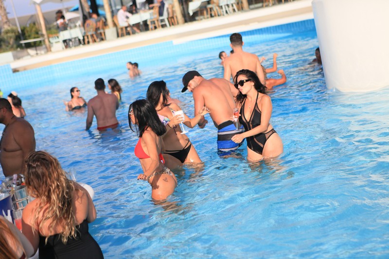 Riviera Endless Summer Closing Party