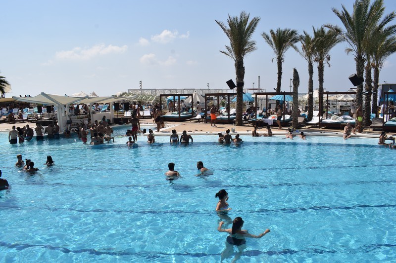 Riviera Heineken Beer Killer Pool Party