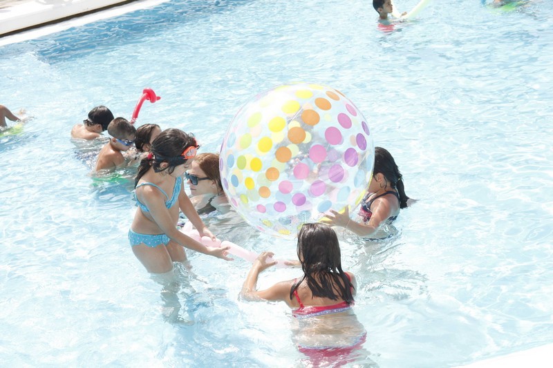 Family & Kids Pool Event