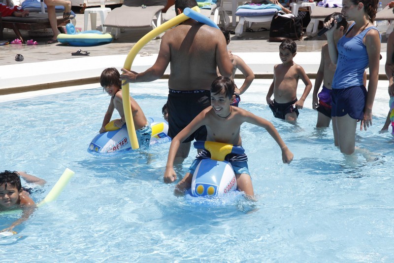 Family & Kids Pool Event