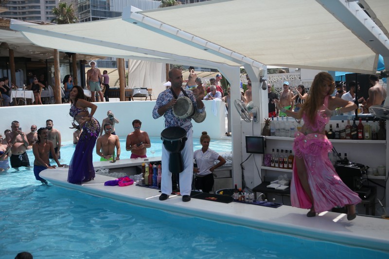 Cocktail Sunday at Riviera