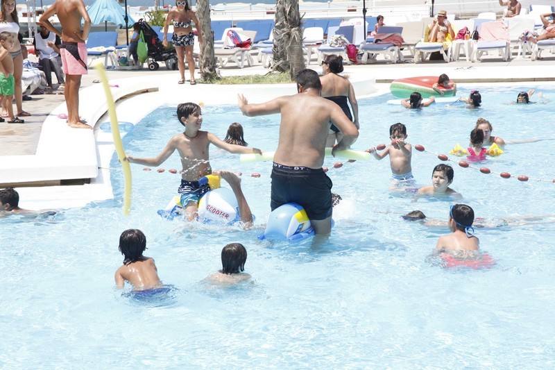 Family & Kids Pool Event