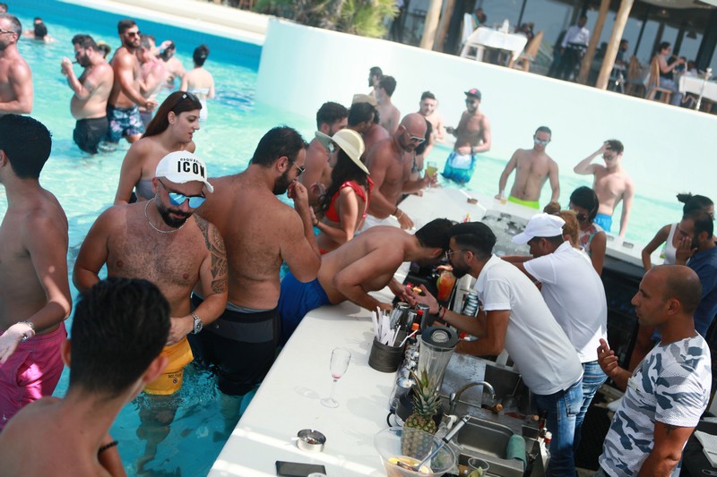 Cocktail Sunday at Riviera
