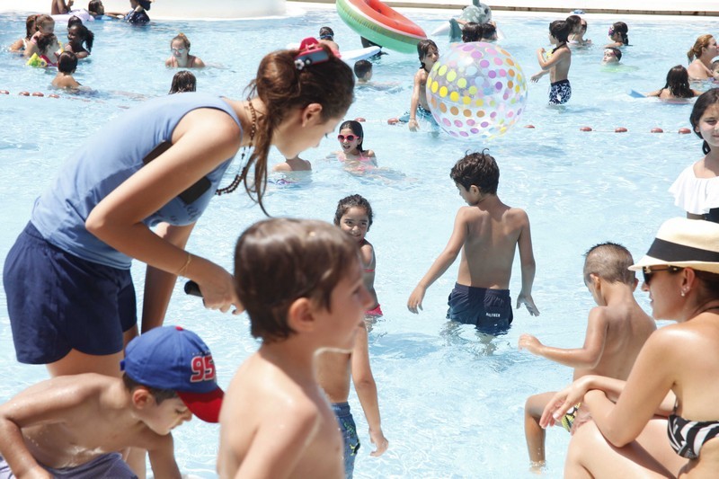 Family & Kids Pool Event