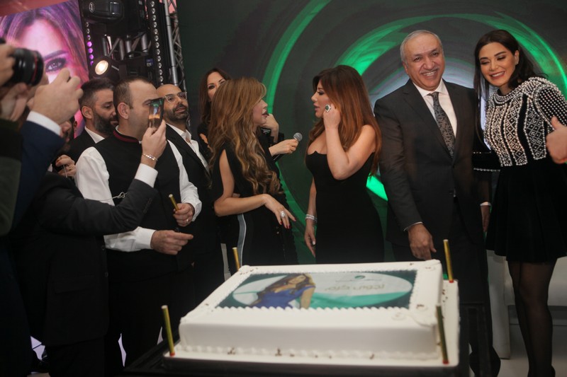 Najwa Karam signs contract with Rotana