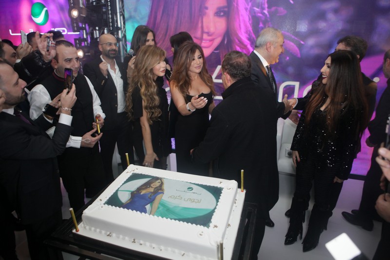 Najwa Karam signs contract with Rotana