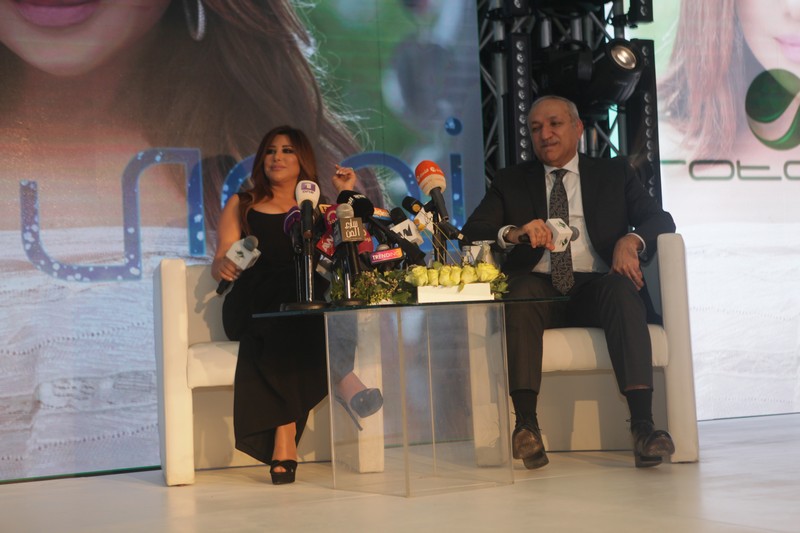 Najwa Karam signs contract with Rotana