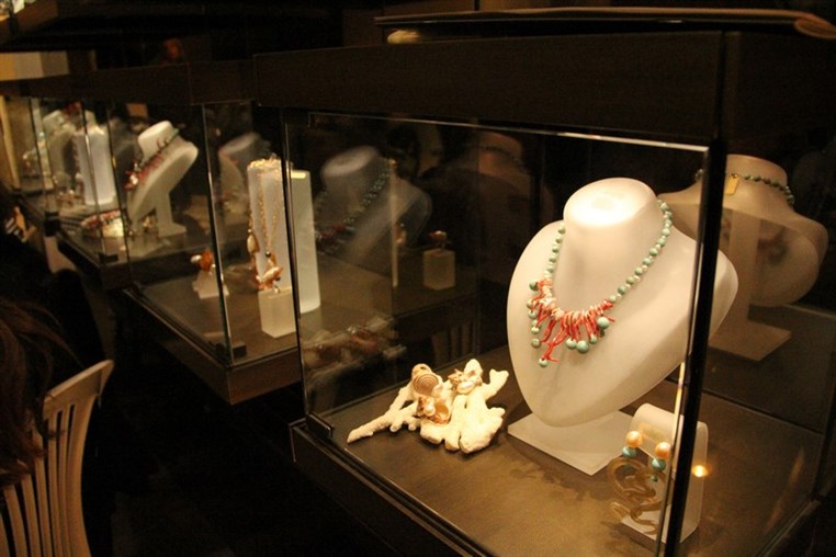 The world of Pearl By Sabine Mazloum