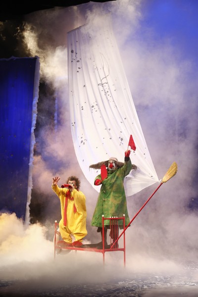 Slava's Snowshow in Lebanon