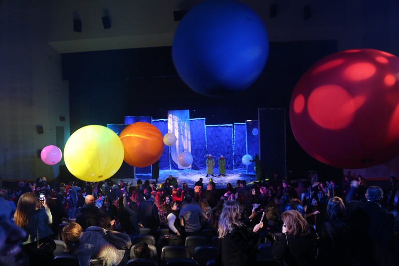 Slava's Snowshow in Lebanon