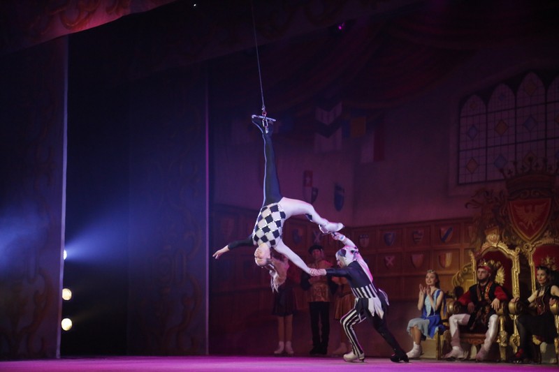 Snow White on Ice at Casino Du Liban 