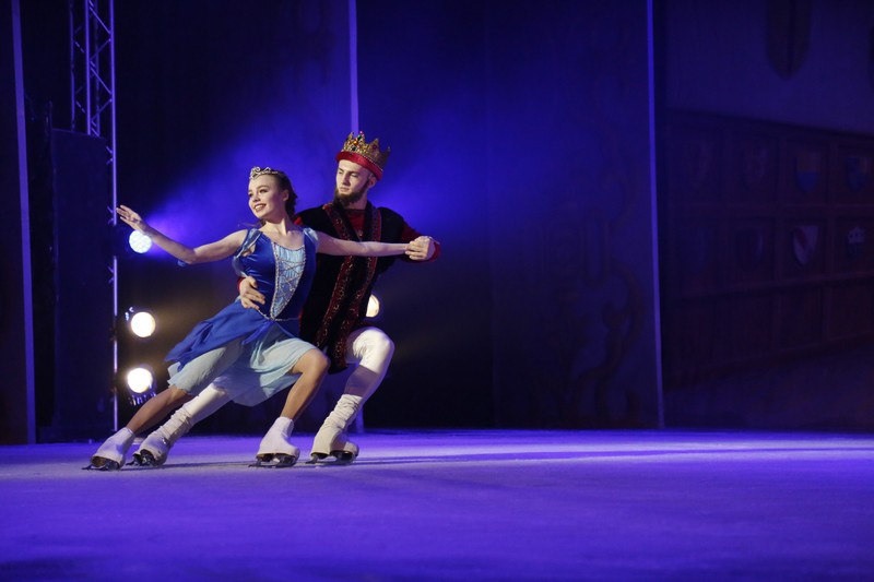 Snow White on Ice at Casino Du Liban 