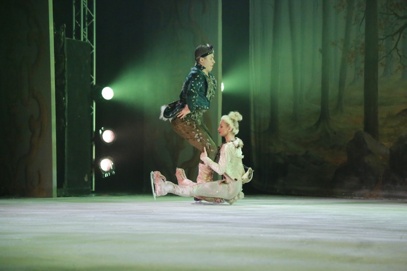 Snow White on Ice at Casino Du Liban 