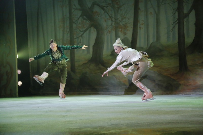 Snow White on Ice at Casino Du Liban 