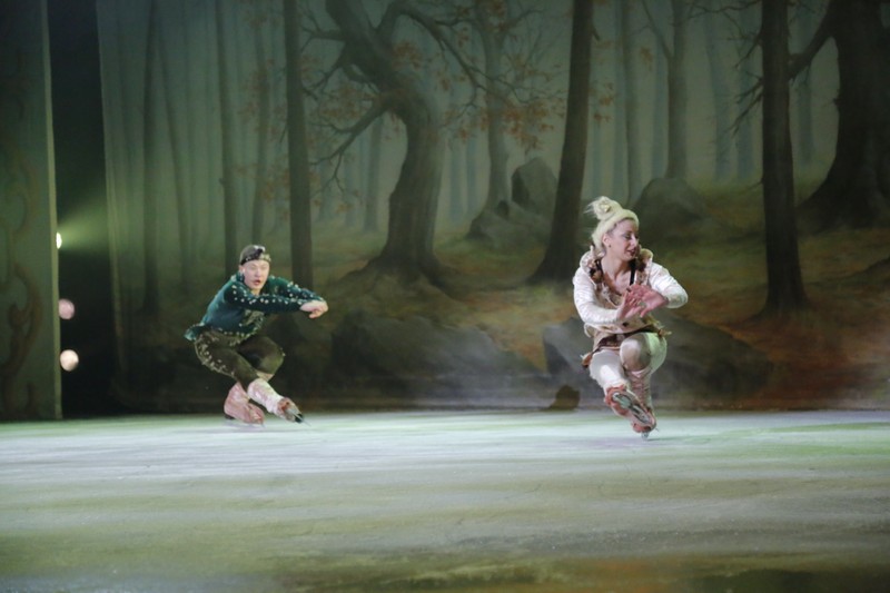 Snow White on Ice at Casino Du Liban 