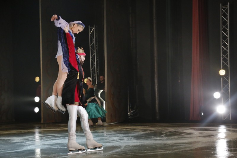 Snow White on Ice at Casino Du Liban 