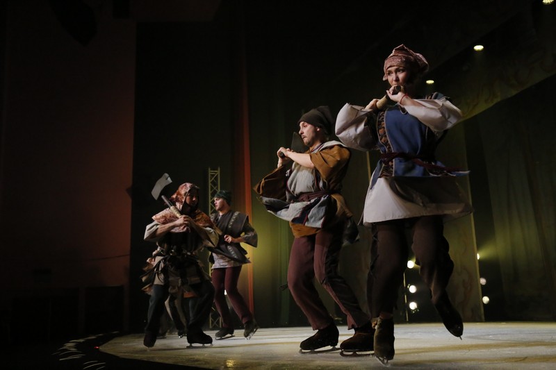 Snow White on Ice at Casino Du Liban 