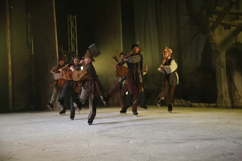 Snow White on Ice at Casino Du Liban 
